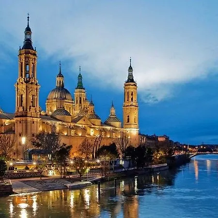 Dos Torres Pilar Suites- Balcones Con Vistas A La Ciudad Apartamento Zaragoza