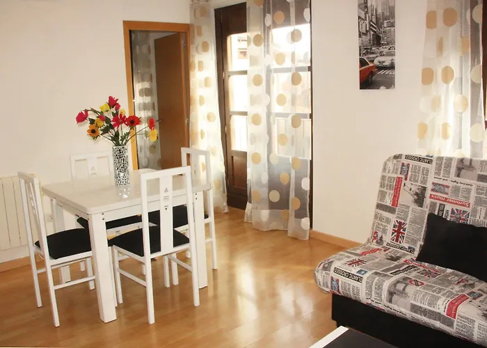 Dos Torres Pilar Suites- Balcones Con Vistas A La Ciudad Saragossa